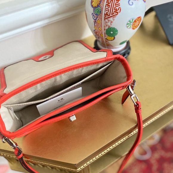 Coach Rare Orange natural Leather Crossbody - Picture 12 of 12